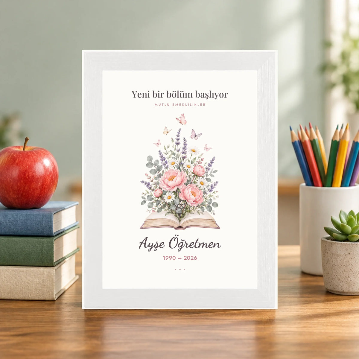 Öğretmen masasında – beyaz